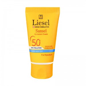 ضد آفتاب لایسل پوست مختلط SPF50 حجم 40 میل